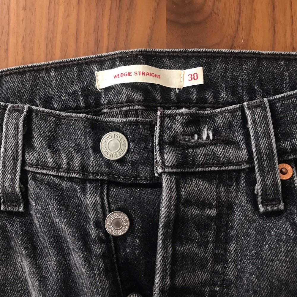 Levi’s Wedgie Straight-Fit Jeans - 30